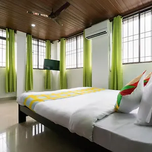 Oyo Home 49697 Aj Apartments Kochi