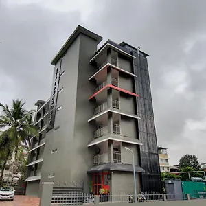 Oyo Townhouse 061 Gcda Kakkanad Signal Kochi