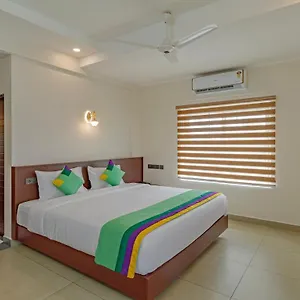 3* Hotel Treebo Amigos Residency Cochin Airport